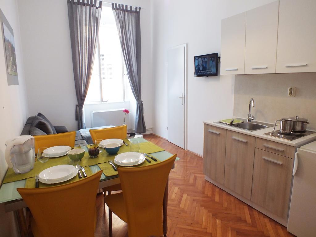 Apartman Draguc Pula Exterior foto